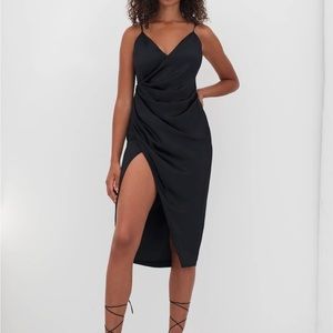 Aritizia | Babaton black midi dress with slit